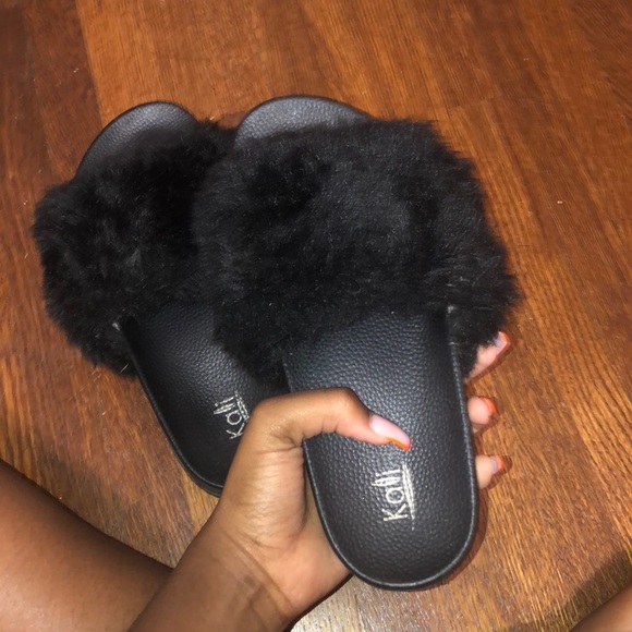 Faux fur slides - Picture 5 of 5